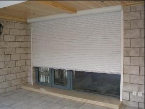 電動(dòng)卷簾門3